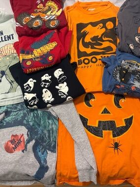 Kids' Graphic Holiday Tees Bundle